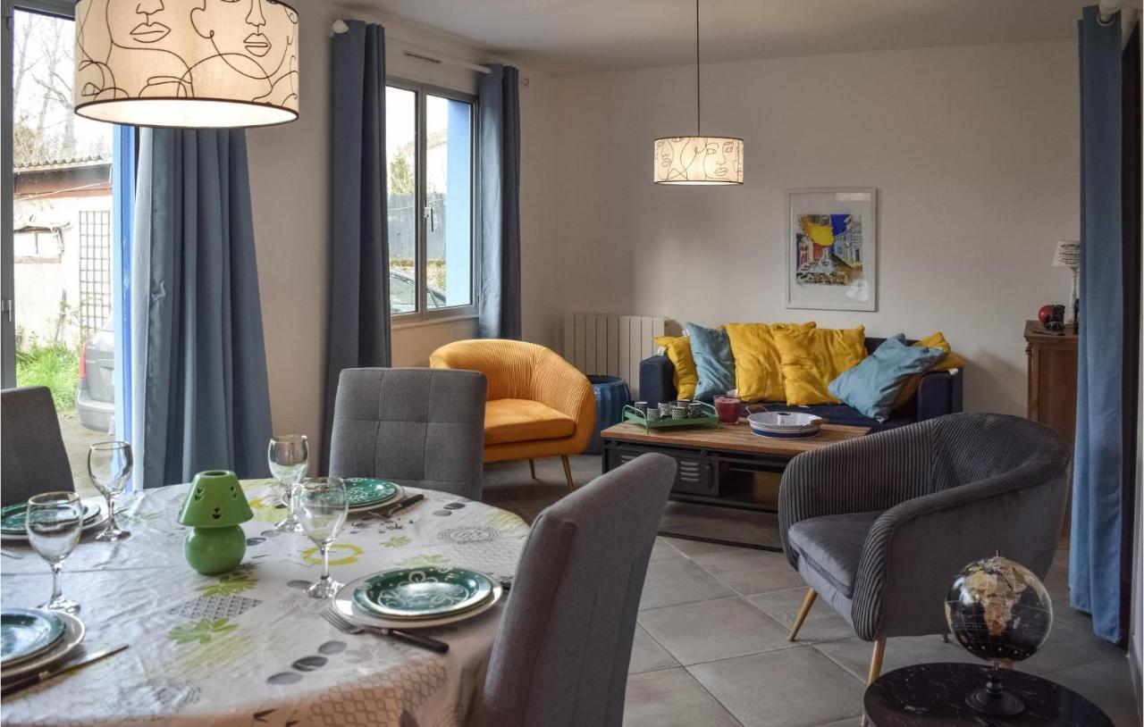 Awesome Home In Paimpol With Kitchen 외부 사진